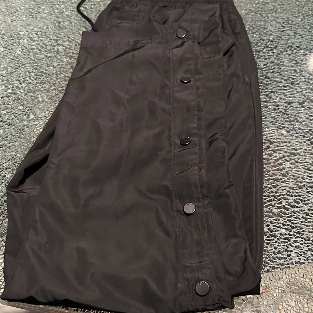 ALO Yoga Black pants